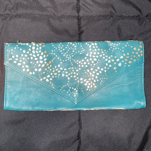 American Eagle Outfitters Handbags - American Eagle Clutch, Teal, Good Used Condition, Some Wear